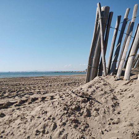 Grand Studio Au Grau-Du-Roi Proche Seaquarium Et Plage Le Grau-du-Roi Esterno foto